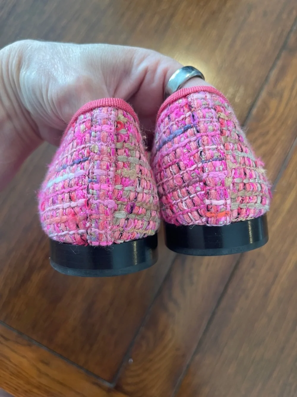 CHANEL Hot Pink Tweed Ballet Flats with Black Cap-Toe and Bow 38.5C multicolor